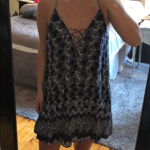 Blue tie up vneck dress